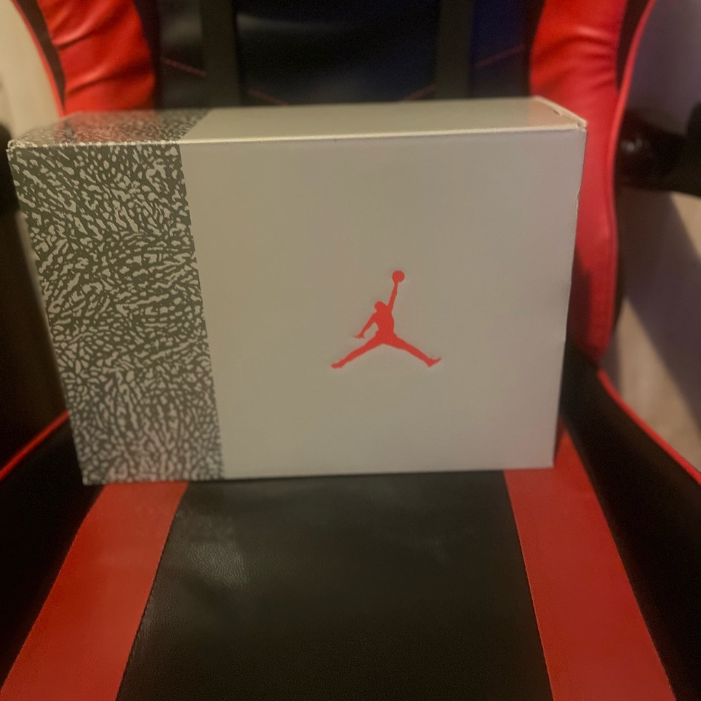 Air Jordan Shoe Box